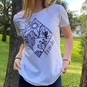 Graphic tee